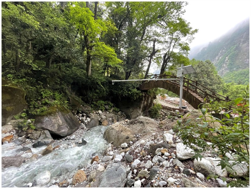 四川海螺沟地灾边坡监测项目