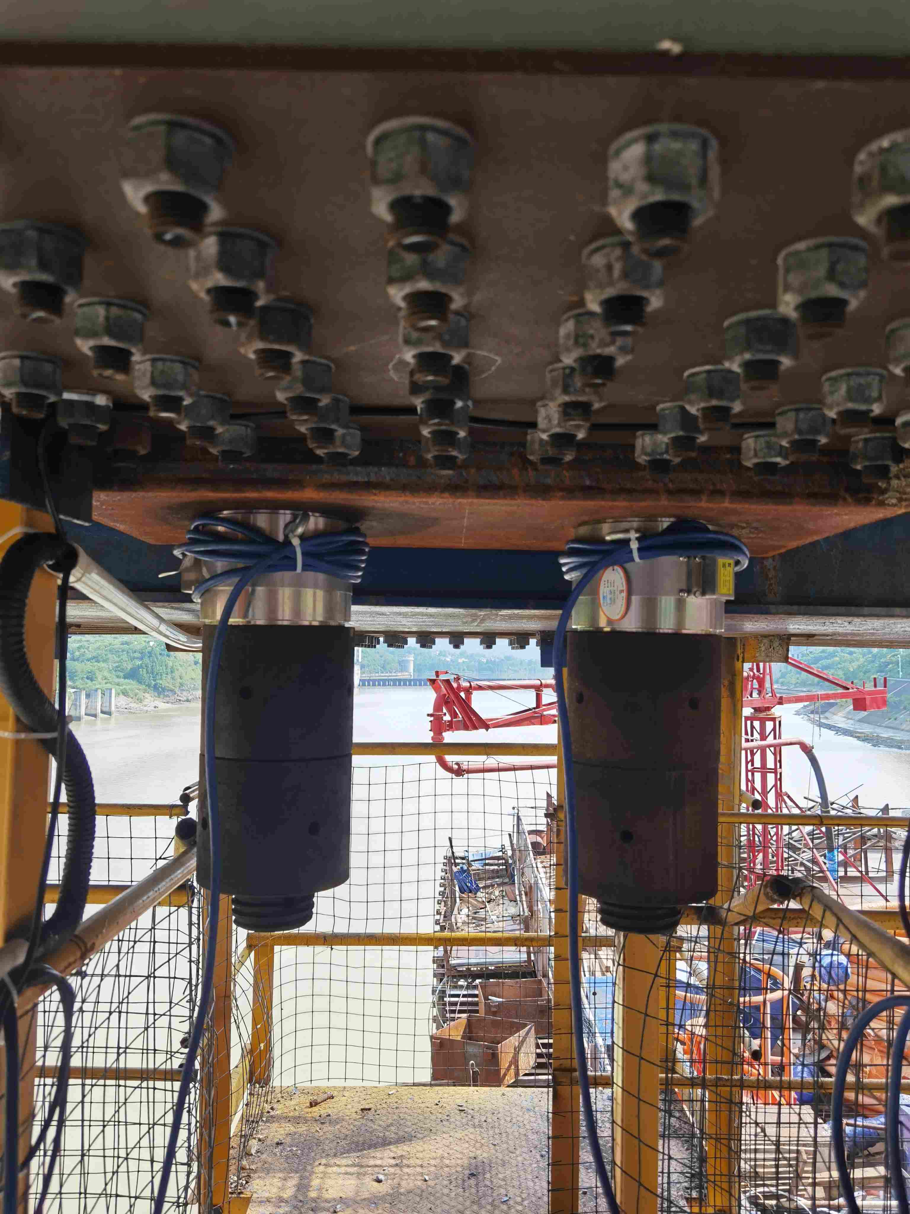 中铁大桥局广元市苍溪县挂篮监测项目